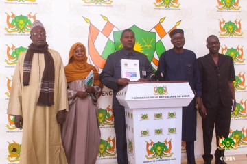 Le Président de la République, Son Excellence le Général d'Armée ABDOURAHAMANE TIANI  a accordé une audience au comité national des experts chargé de réfléchir sur l'impact de l'exploitation de l'uranium au Niger  